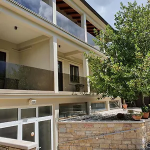 https://apartments-cocaletto5.in-istria.net